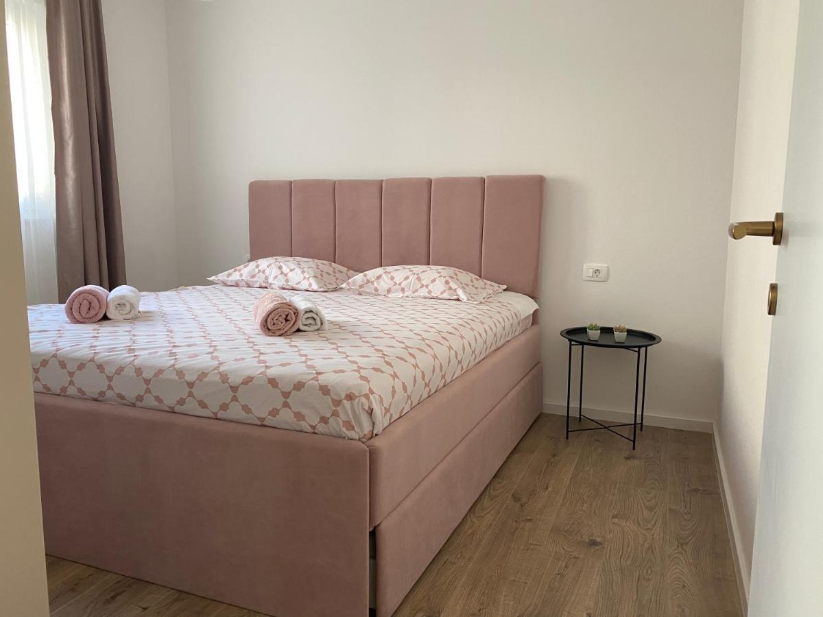 מאקרסקה Apartman Tanja מראה חיצוני תמונה